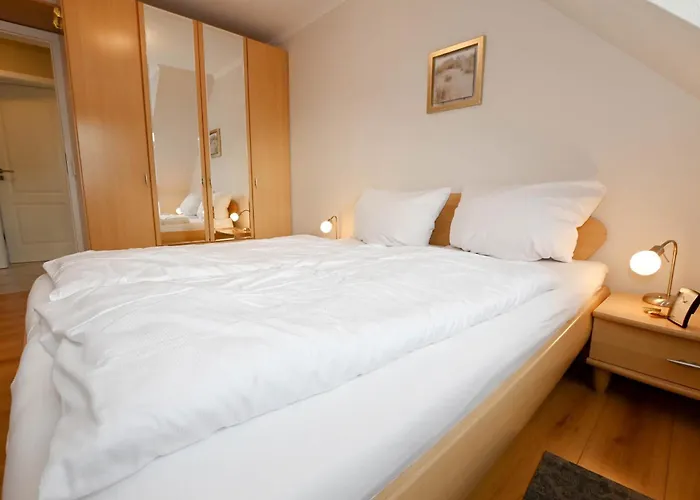 Apartment Mare Comfort 8 *